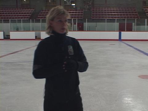 Online Figure Skating Video:  Axel Edge Preparation (Michelle Leigh)